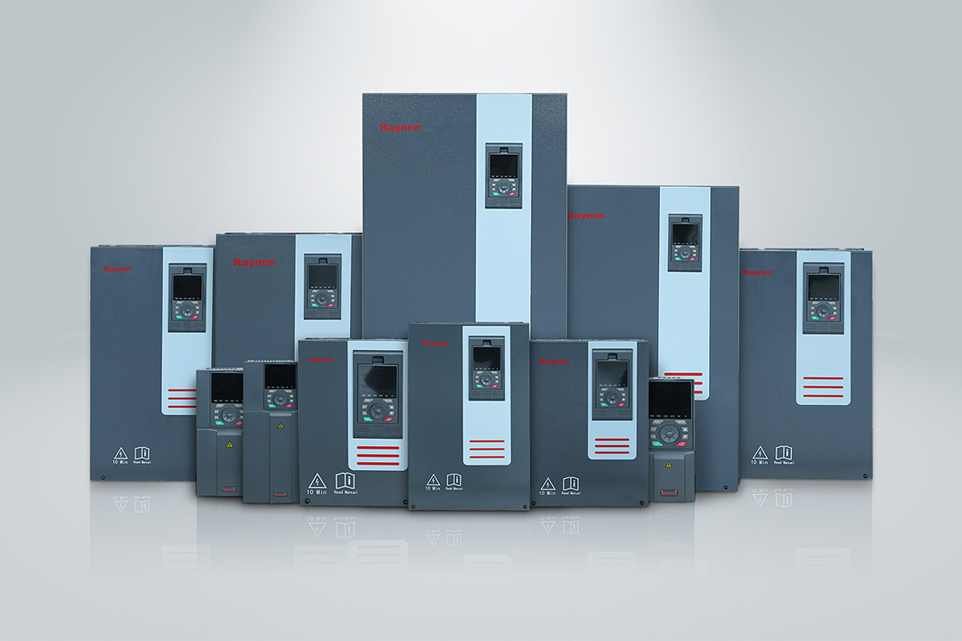 变频器.jpg 变频器.jpg